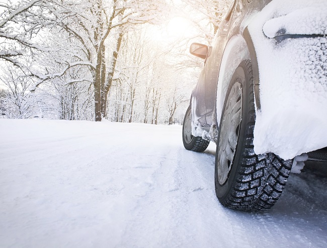 How Snow and Ice Affect Asphalt